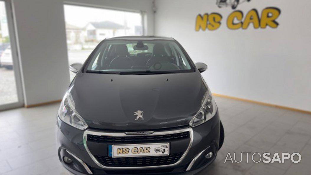 Peugeot 208 1.2 PureTech Allure de 2016