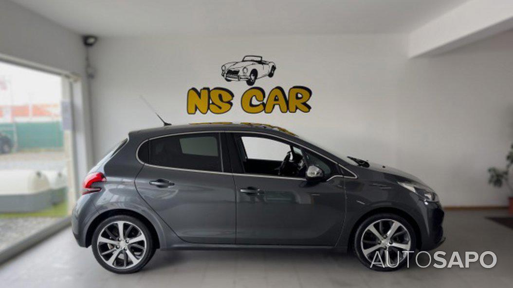 Peugeot 208 1.2 PureTech Allure de 2016