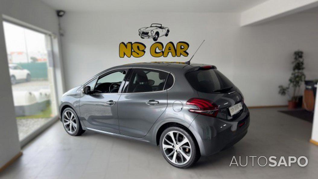 Peugeot 208 1.2 PureTech Allure de 2016