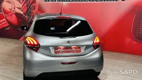 Peugeot 208 1.2 PureTech Allure de 2018