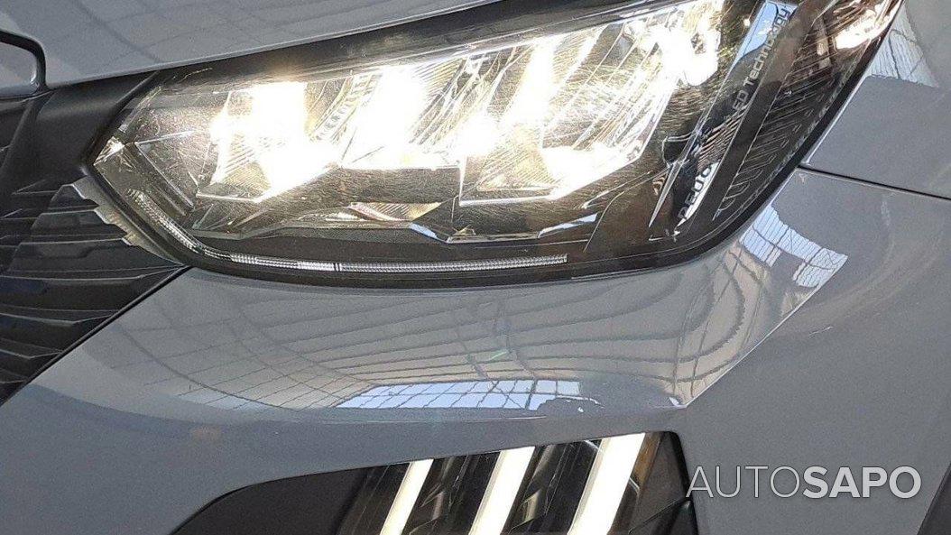 Peugeot 2008 1.2 PureTech Active de 2024