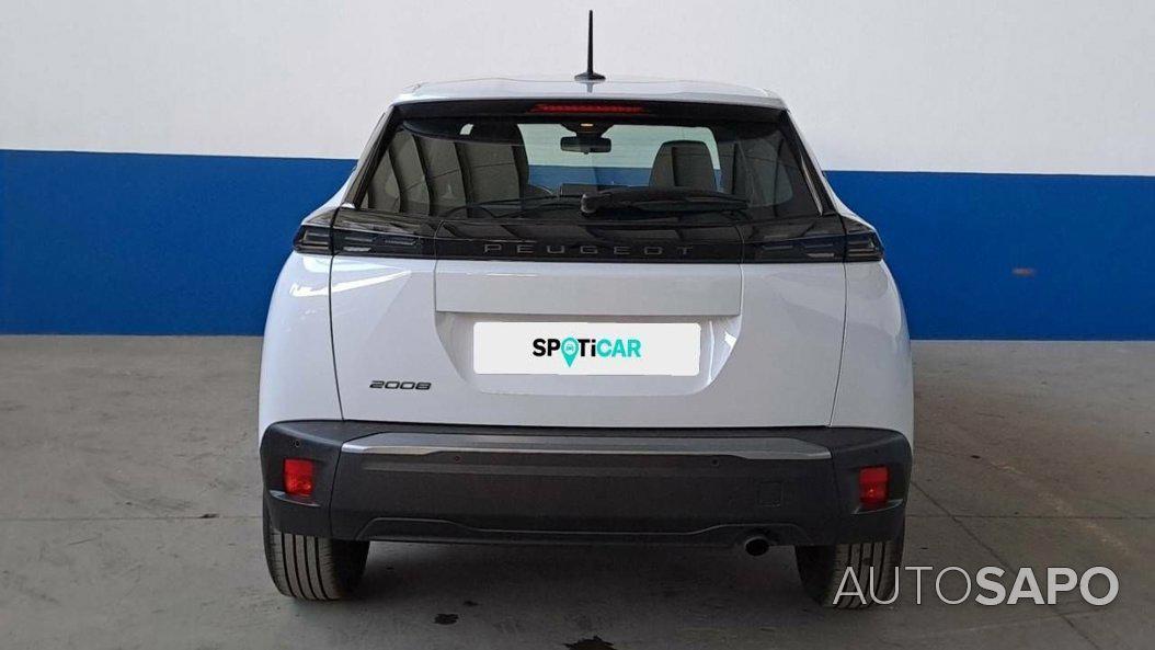 Peugeot 2008 1.2 PureTech Active de 2024