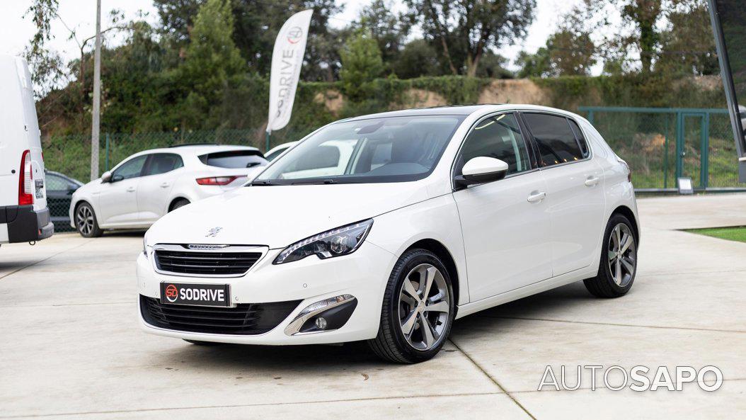 Peugeot 308 1.2 PureTech Allure J17 de 2016