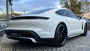 Porsche Taycan Turbo de 2020