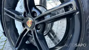 Porsche Taycan Turbo de 2020