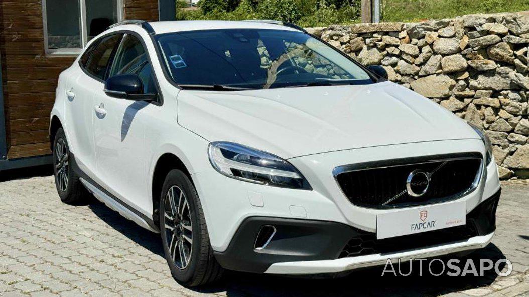 Volvo V40 Cross Country 2.0 D2 Summum de 2017