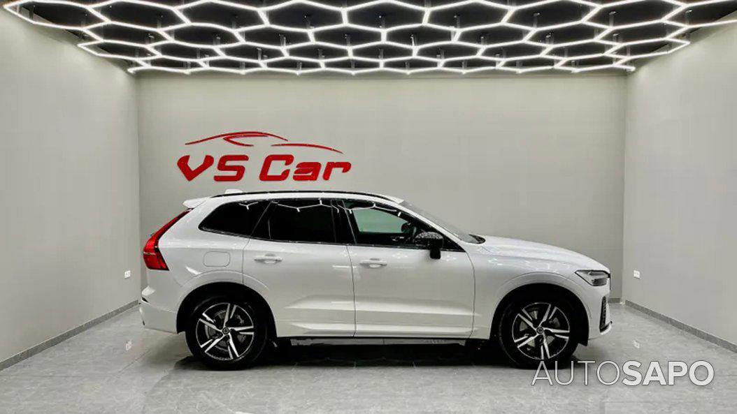 Volvo XC60 2.0 B4 R-Design Geartronic de 2021