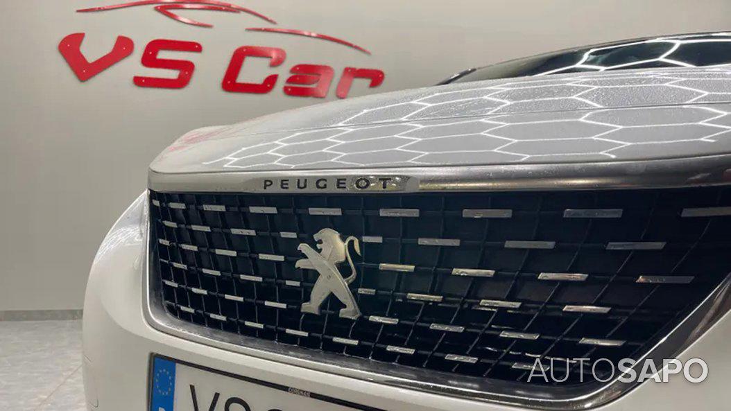 Peugeot 3008 1.5 BlueHDi GT Line EAT8 de 2020