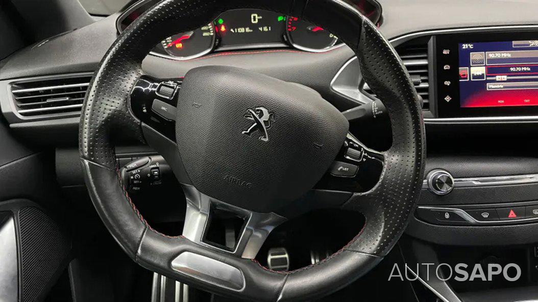 Peugeot 308 1.2 PureTech GT Line de 2017