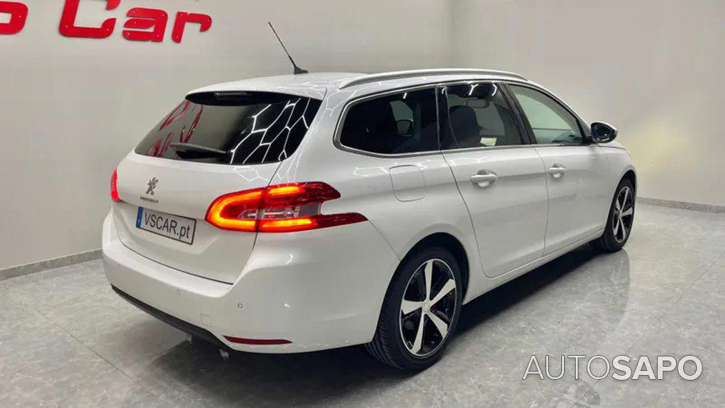 Peugeot 308 1.2 PureTech Allure Pack de 2020