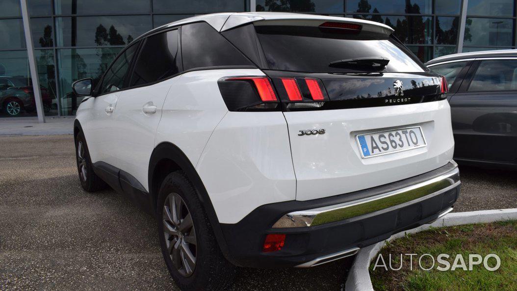 Peugeot 3008 1.2 PureTech Active de 2019