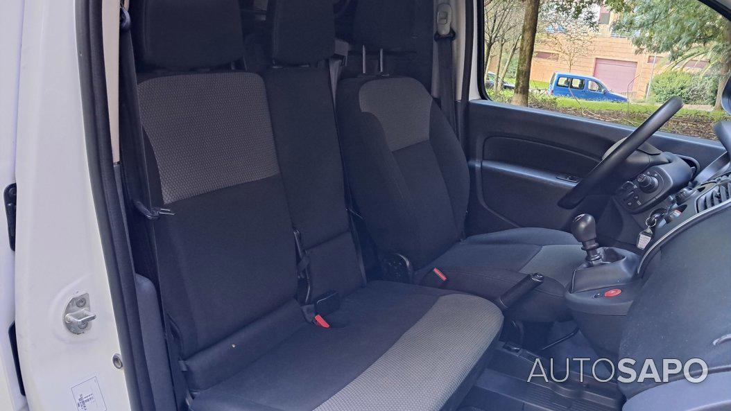 Renault Kangoo 1.5 Blue dCi Zen de 2021