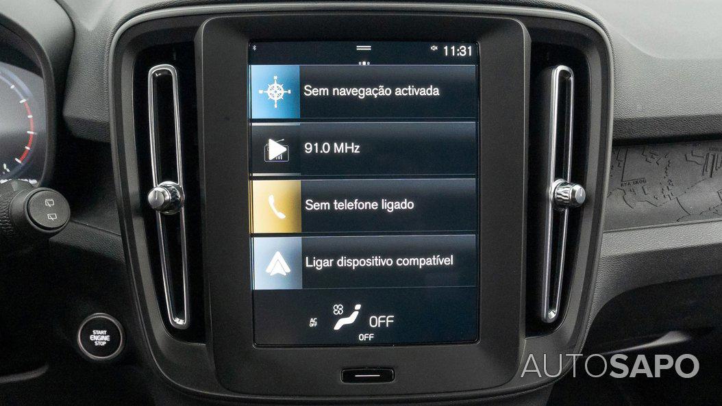 Volvo XC40 1.5 T2 Momentum de 2021