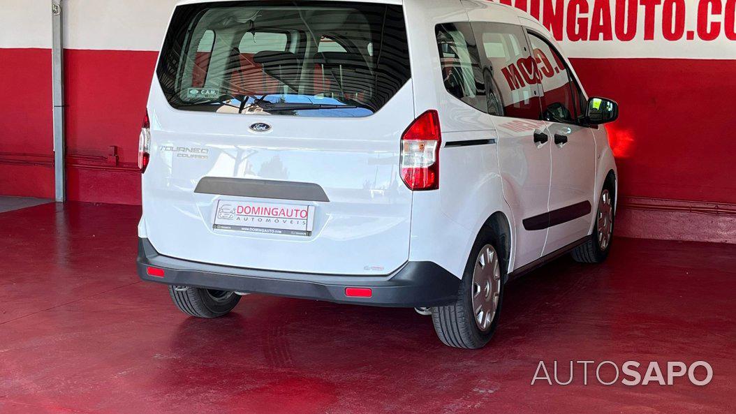 Ford Tourneo Courier 1.5 TDCi Ambiente de 2019