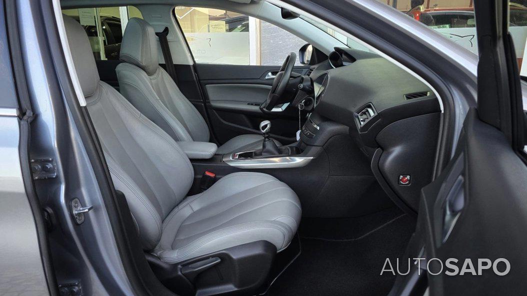 Peugeot 308 1.6 BlueHDi Allure de 2014