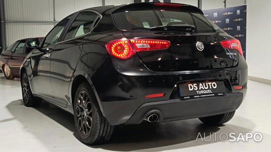 Alfa Romeo Giulietta 1.6 JTDm Distinctive J18 de 2017