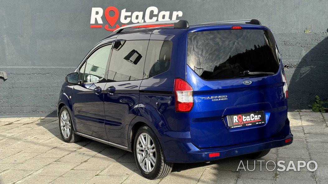 Ford Tourneo Courier 1.5 TDCi Titanium de 2015