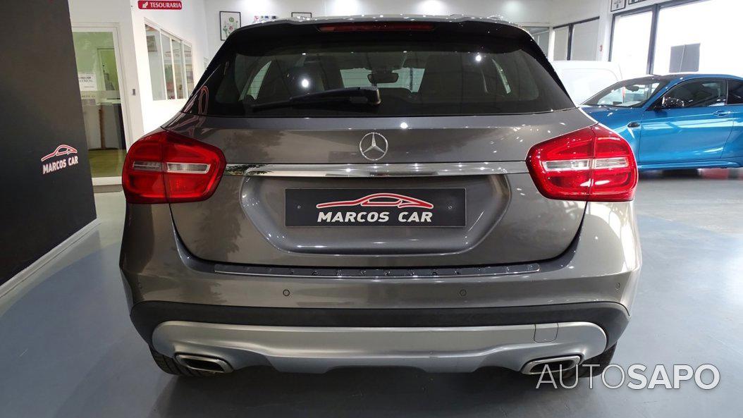 Mercedes-Benz Classe GLA de 2015