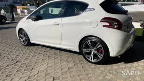 Peugeot 208 de 2015