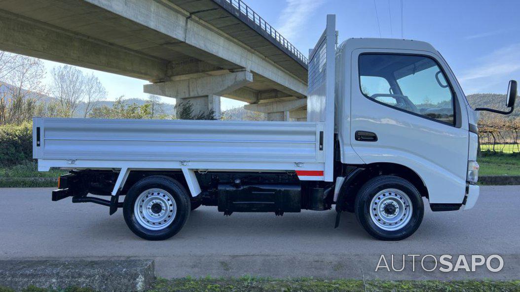 Toyota Dyna 3.0 D-4D S CS 30.23 de 2007