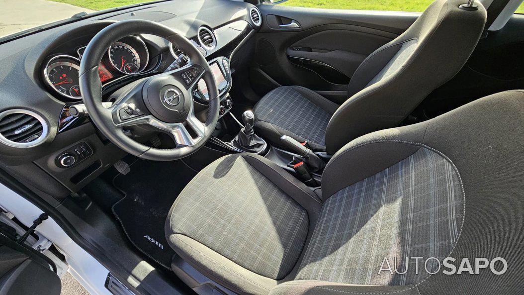 Opel Adam 1.0 T Glam de 2015