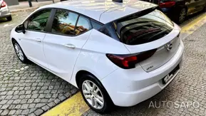 Opel Astra de 2016