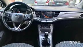 Opel Astra de 2016