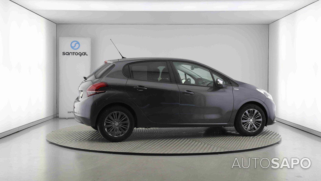 Peugeot 208 1.6 Blue HDI Style de 2017