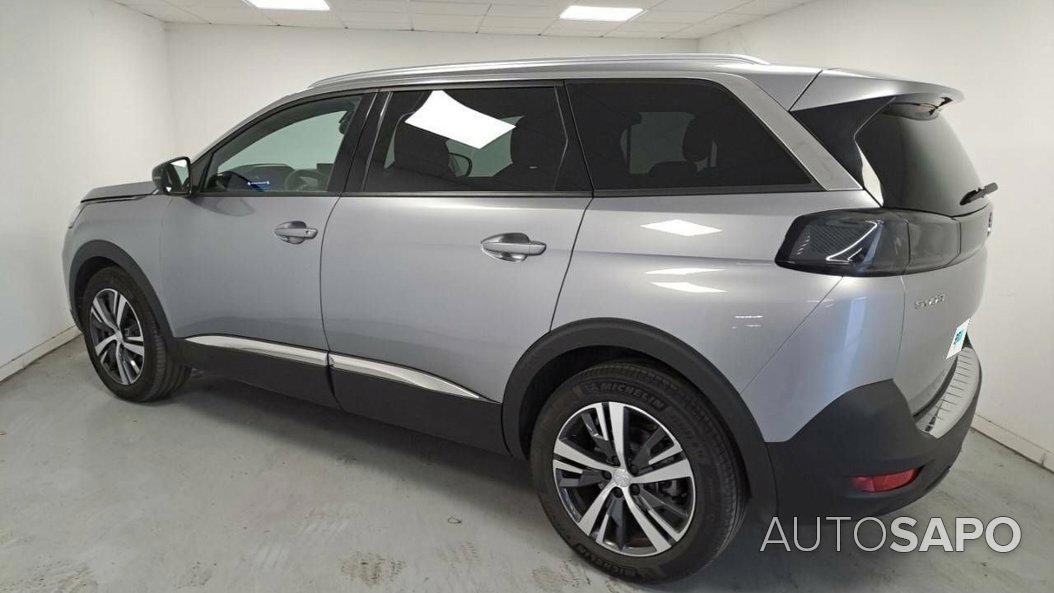 Peugeot 5008 1.5 BlueHDi Allure Pack de 2024