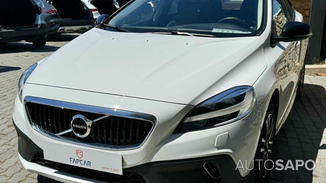 Volvo V40 Cross Country 2.0 D2 Summum de 2017