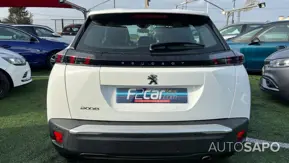 Peugeot 2008 1.2 PureTech Active de 2021