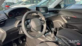 Peugeot 2008 1.2 PureTech Active de 2021