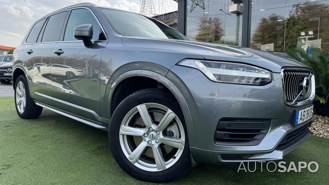 Volvo XC90 2.0 T8 PHEV Momentum AWD de 2020