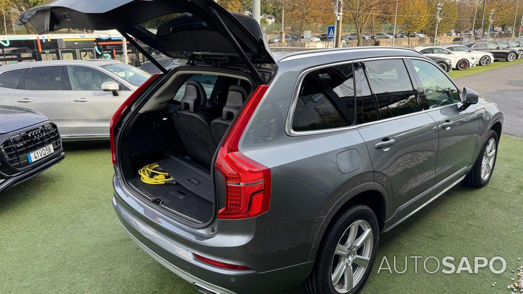 Volvo XC90 2.0 T8 PHEV Momentum AWD de 2020