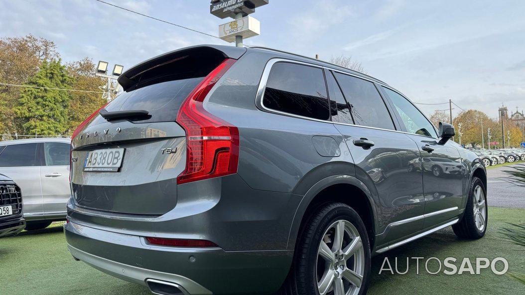 Volvo XC90 2.0 T8 PHEV Momentum AWD de 2020