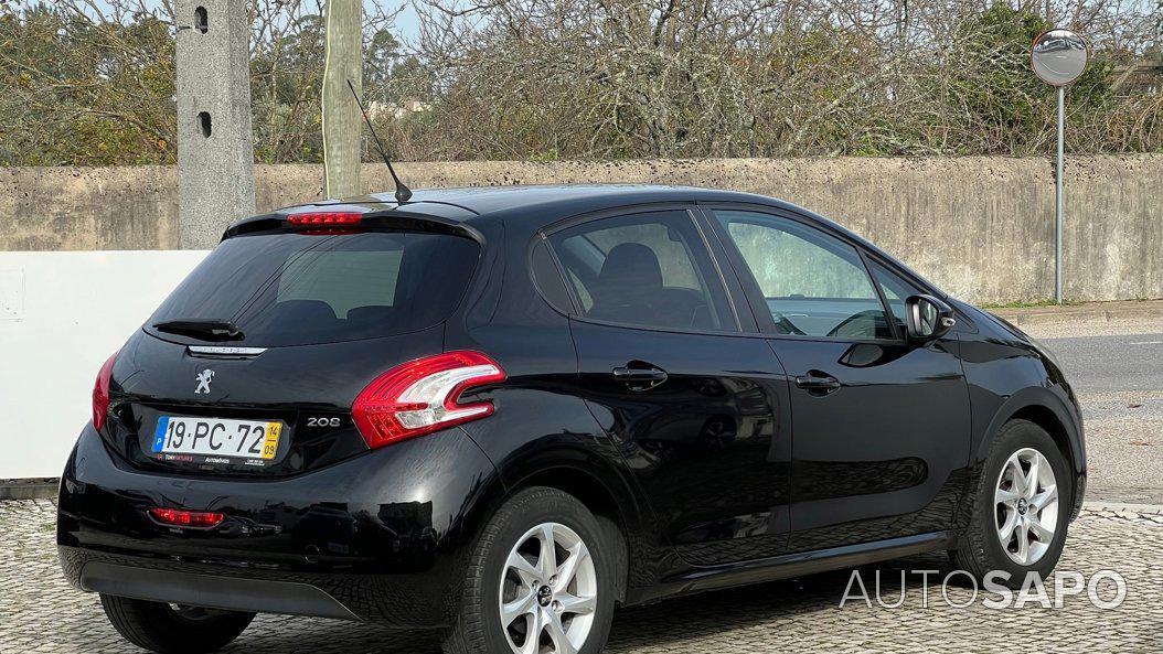 Peugeot 208 de 2014