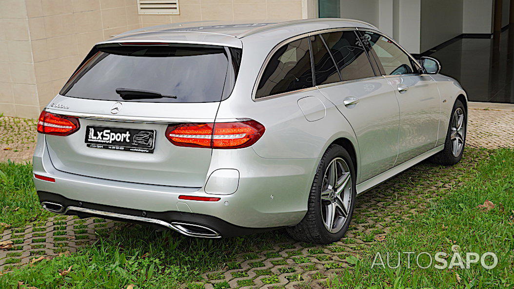 Mercedes-Benz Classe E 300 de AMG Line de 2020