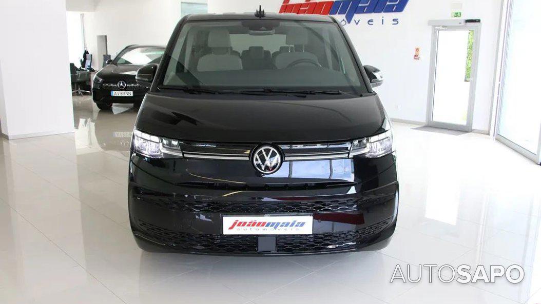 Volkswagen Multivan 2.0 TDi 140 Confortline Longa DSG de 2024