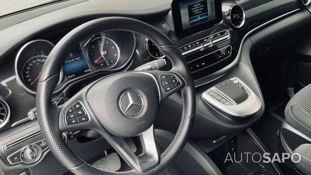 Mercedes-Benz Classe V 220 CDi Longo Aut. de 2022