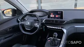 Peugeot 5008 1.5 BlueHDi Allure de 2019