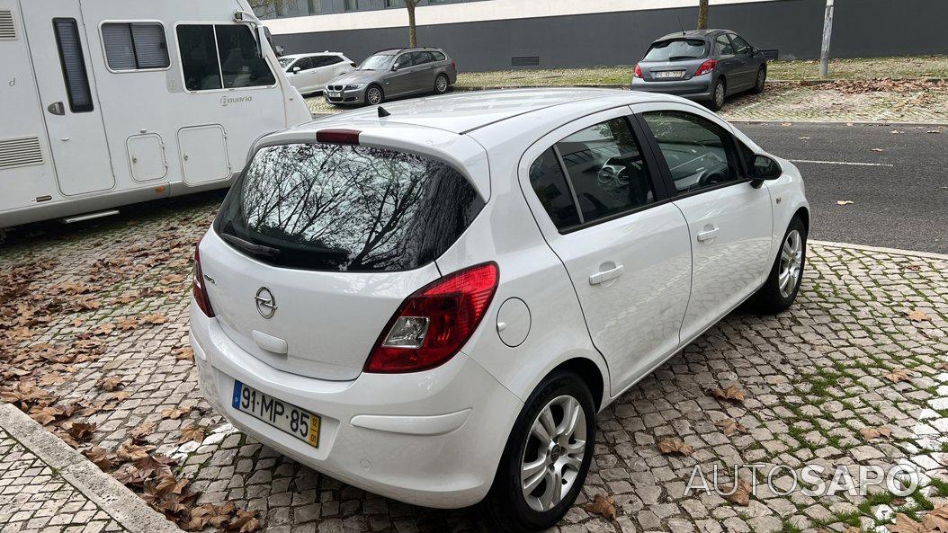 Opel Corsa 1.2 Enjoy de 2012