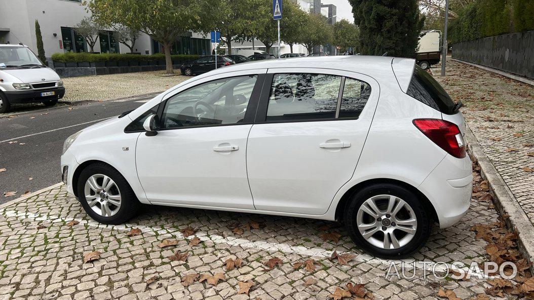 Opel Corsa 1.2 Enjoy de 2012