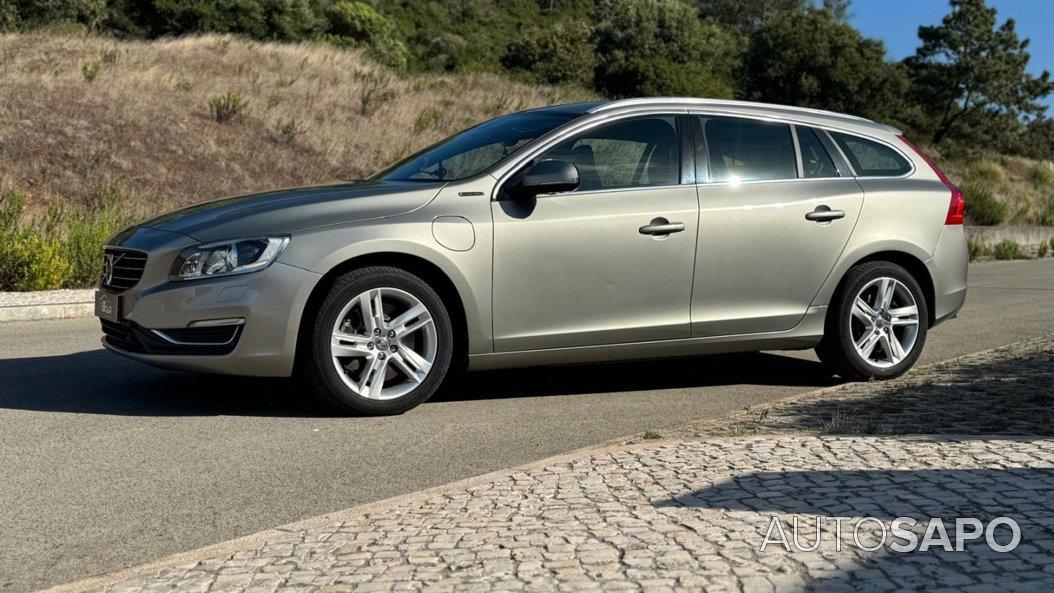 Volvo V60 2.4 D6 Summum AWD Phev de 2013