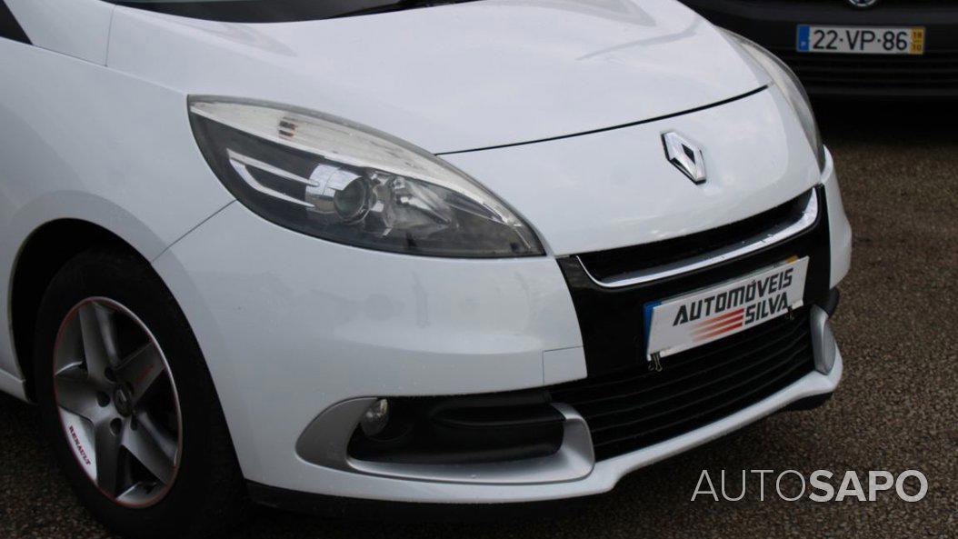 Renault Scénic 1.5 dCi Dynamique S EDC de 2012