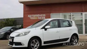 Renault Scénic 1.5 dCi Dynamique S EDC de 2012