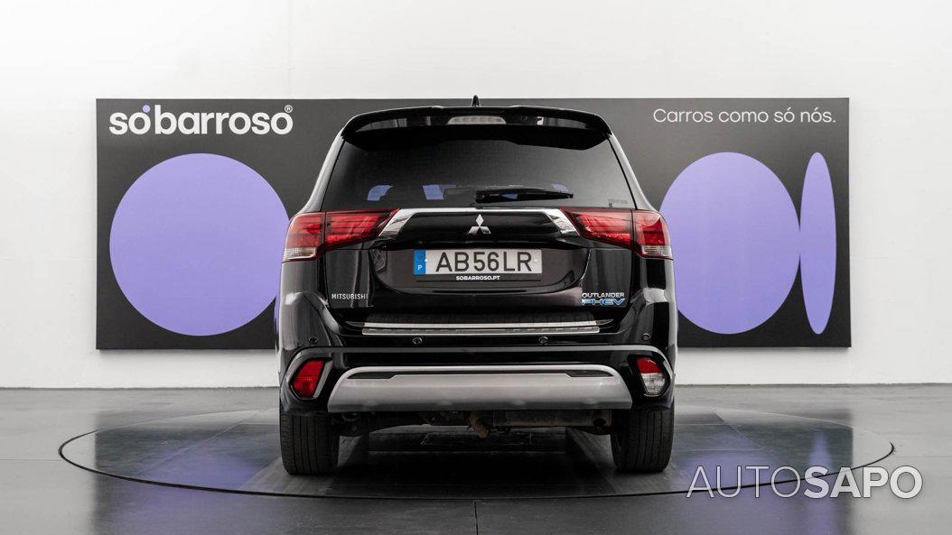 Mitsubishi Outlander de 2020