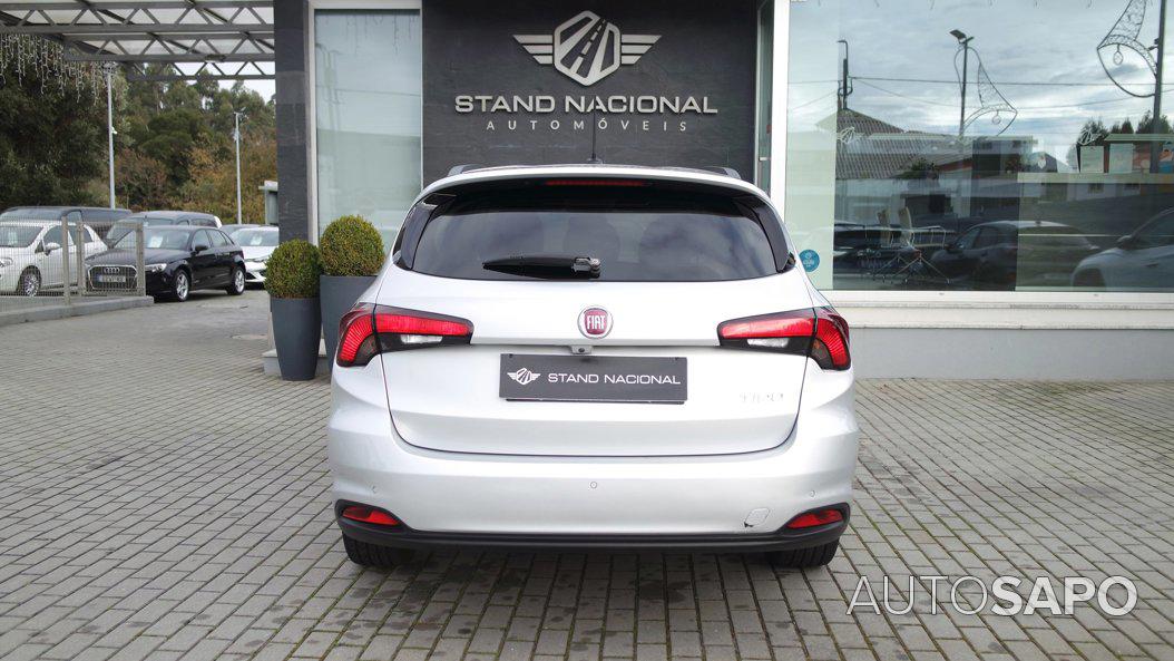 Fiat Tipo 1.3 M-Jet Lounge J17 de 2020