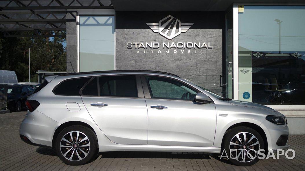 Fiat Tipo 1.3 M-Jet Lounge J17 de 2020