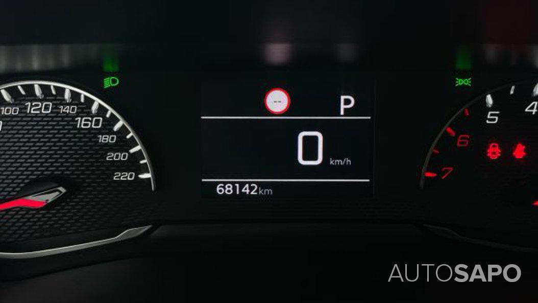 Peugeot 208 1.2 PureTech Allure de 2024