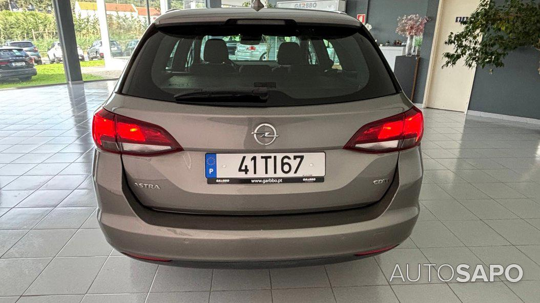 Opel Astra de 2017